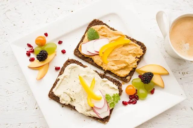 Comment Intégrer la Nutrition dans Votre Entraînement Plus