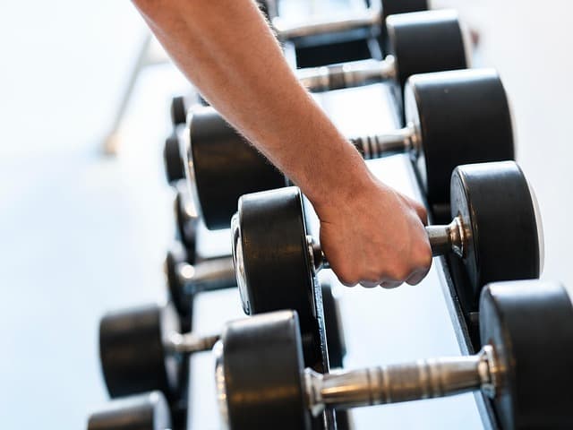 Comment Développer votre Force avec des Entraînements Spécifiques